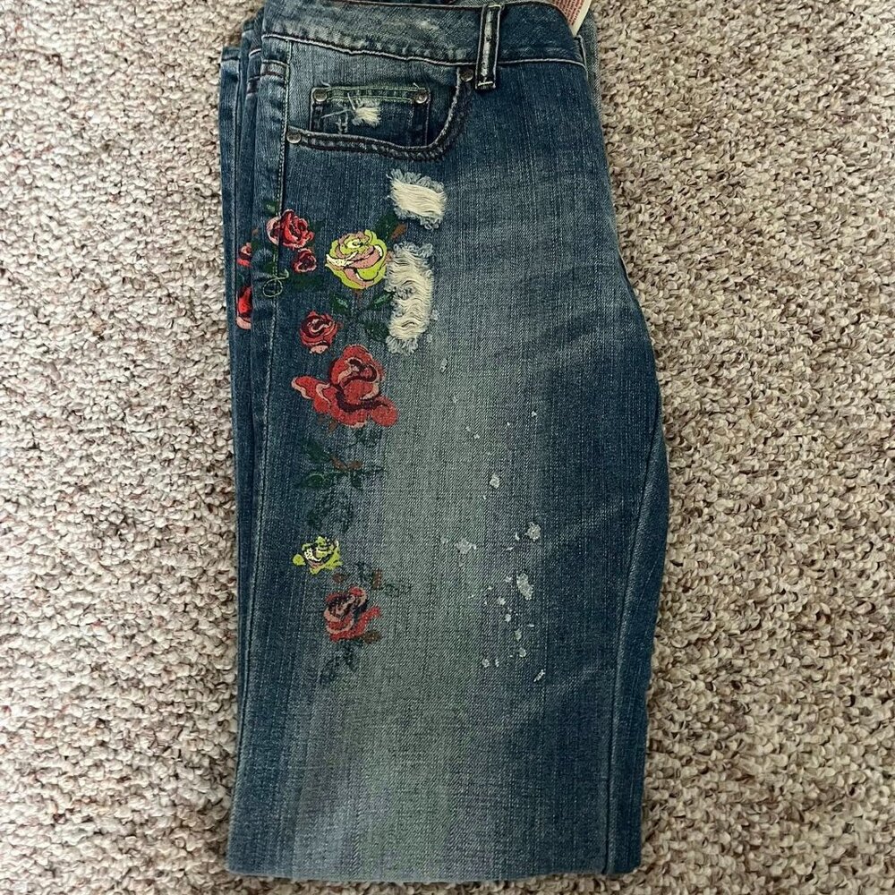 Women's Jessica Simpson Embroidered Jeans - Size 7 - New